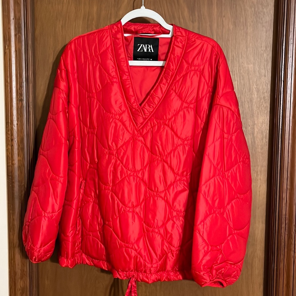 Zara puffer jacket size xs small but fits medium